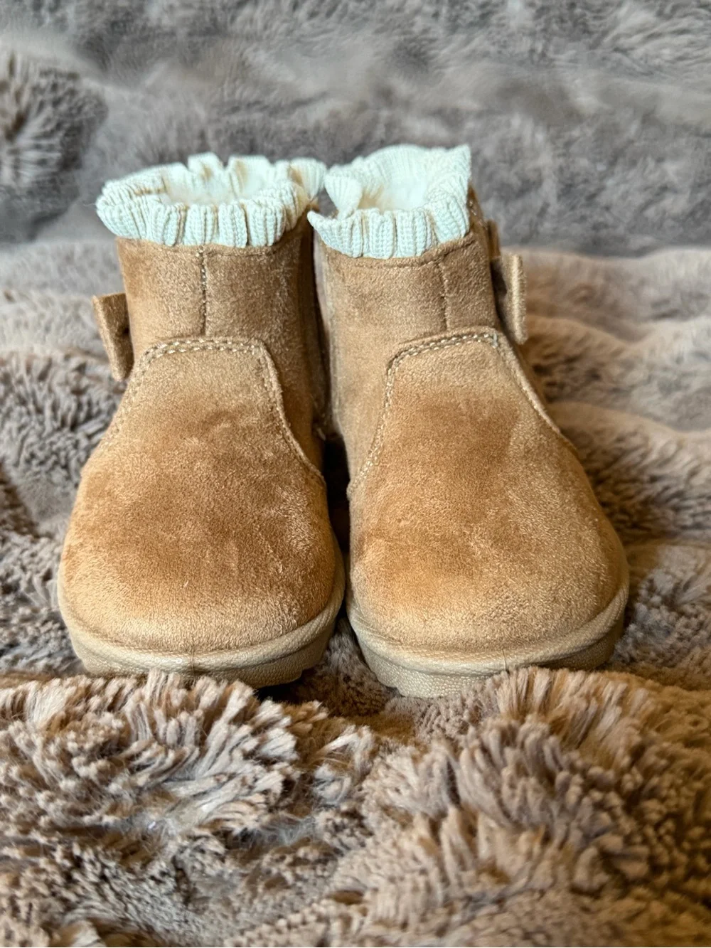 Kids Suede Bow Booties in Tan size 5 (toddler)